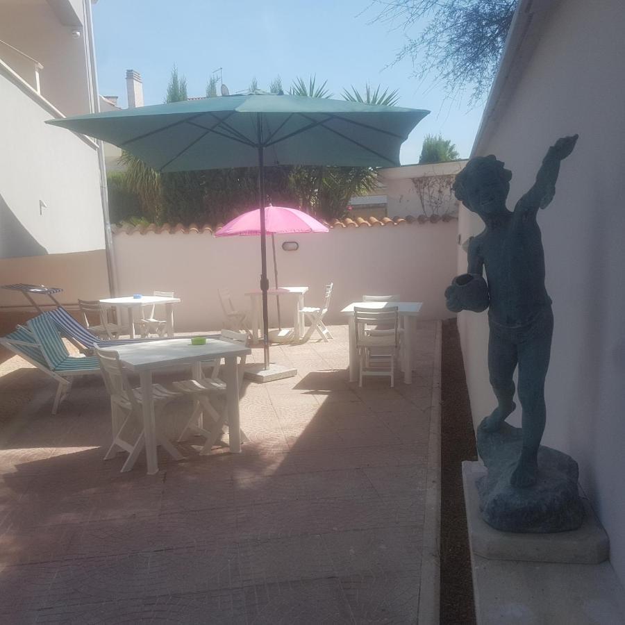 B&B Purple Italy Φιουμιτσίνο Εξωτερικό φωτογραφία
