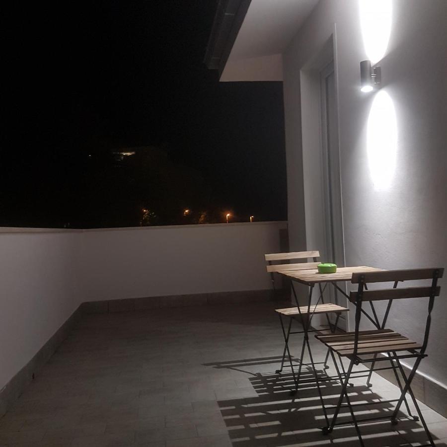 B&B Purple Italy Φιουμιτσίνο Εξωτερικό φωτογραφία