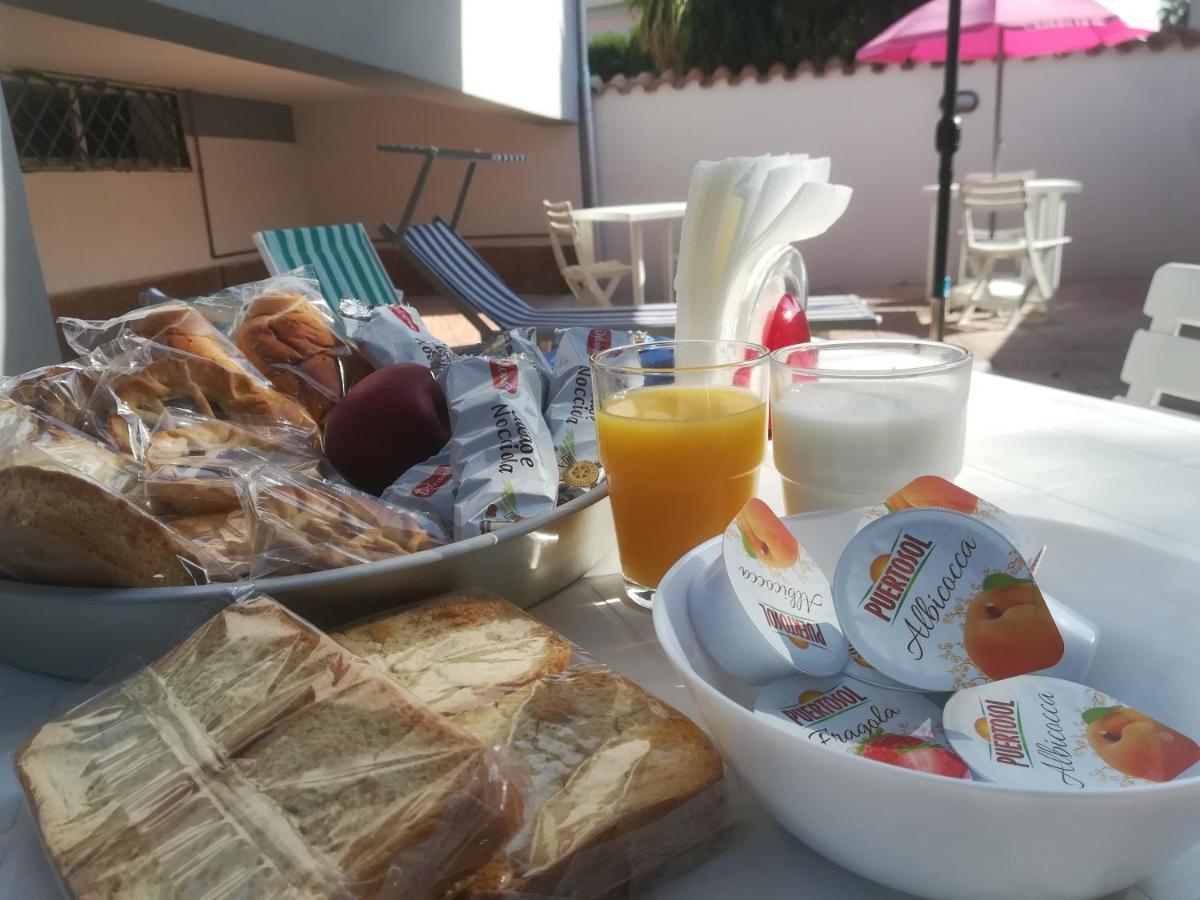B&B Purple Italy Φιουμιτσίνο Εξωτερικό φωτογραφία