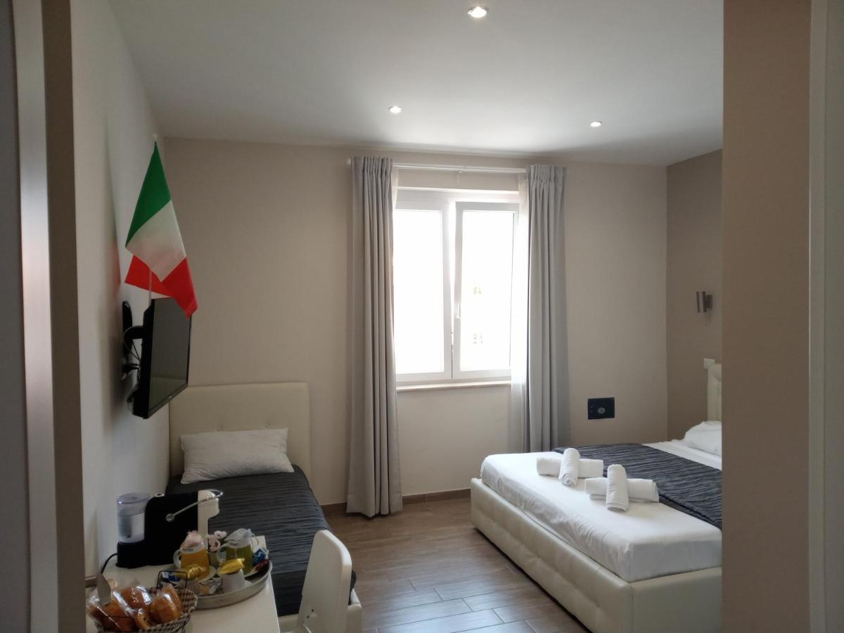 B&B Purple Italy Φιουμιτσίνο Εξωτερικό φωτογραφία